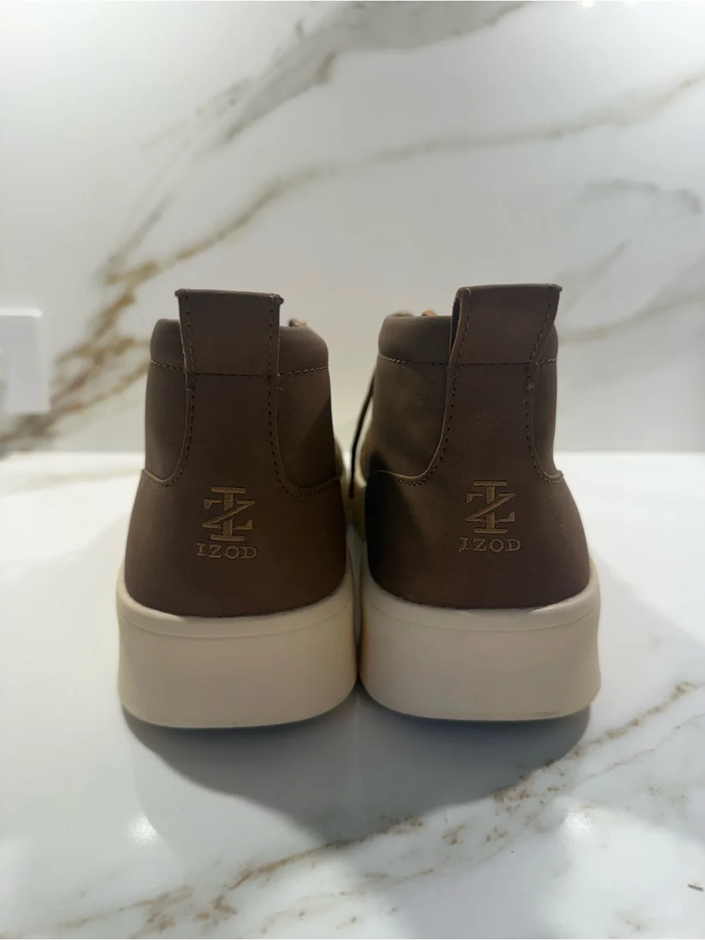 Izod Men's Brown Chukka Boots with Cream Sole (Size Men's 11) *Never Worn*